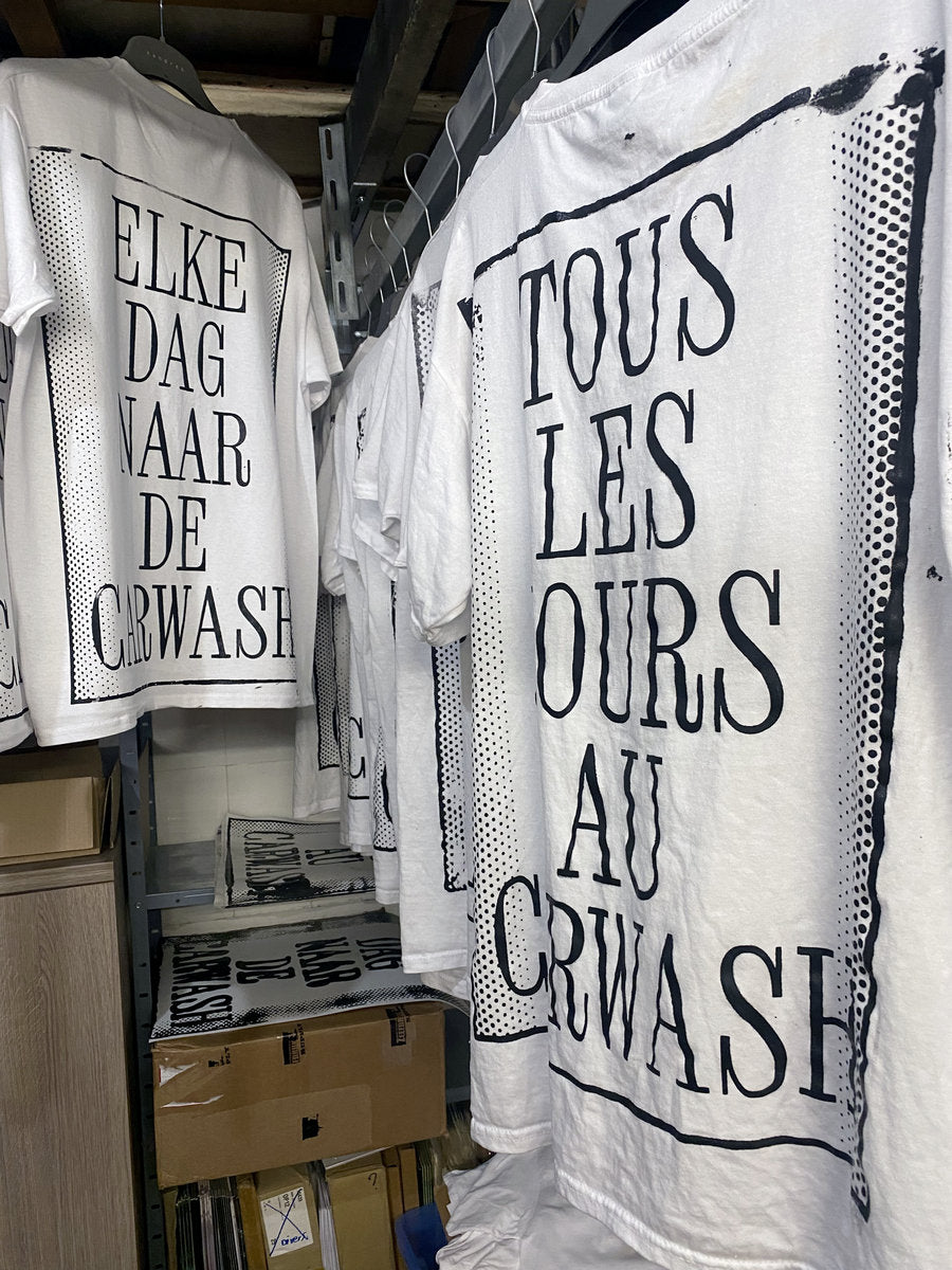 TOUS LES JOURS AU CARWASH t-shirt